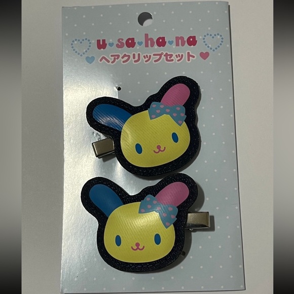 Usahana Hair Clips - Picture 1 of 4